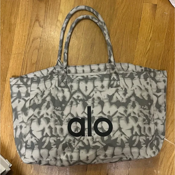 ALO Yoga | Bags | Alo Yoga Large Bag Alo Canvas Shopper Tote Bag